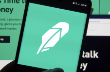 Robinhood 加密货币在反洗钱和解中支付 1500 万美元罚款