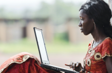 使用加密贷款应用程序为非洲的排除群体提供金融服务