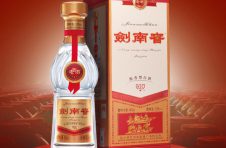 剑南春老酒重磅上市，强势占领次高端市场
